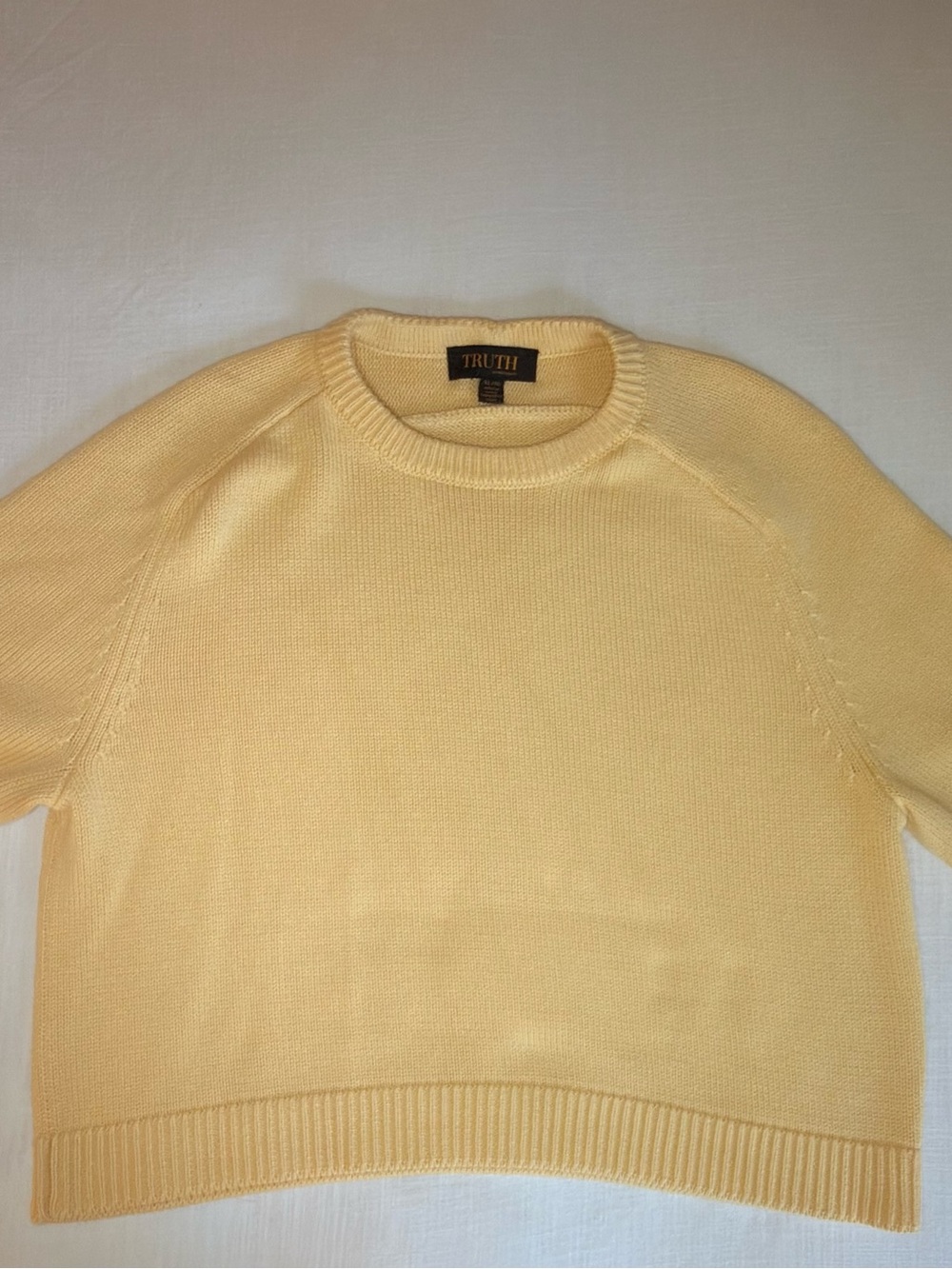 TRUTH Women’s Crewneck Sweater in Pale Yellow
